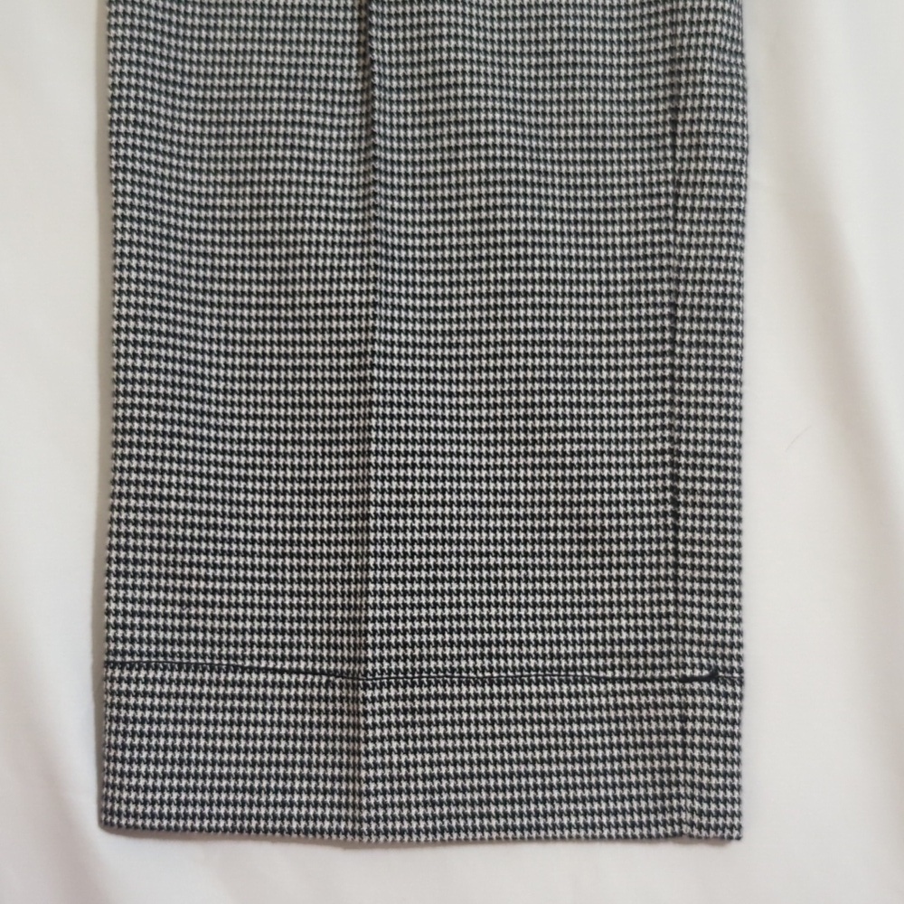 LOFT Marisa Houndstooth Crop Pants, Color Black/White Size 6 - Picture 5 of 14